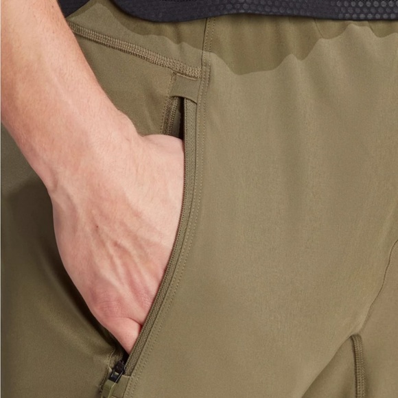 NWT! adidas AEROREADY Men's D4T Training Joggers Olive Strata Size S - Picture 4 of 12